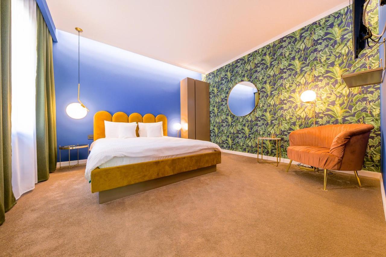 Designer Apartment In The City Center Cluj-Napoca Eksteriør billede