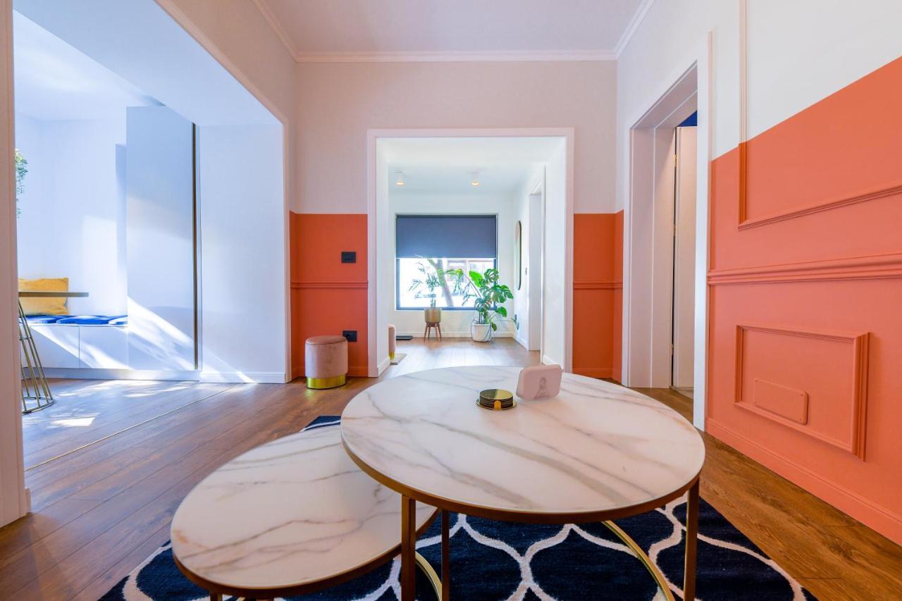 Designer Apartment In The City Center Cluj-Napoca Eksteriør billede