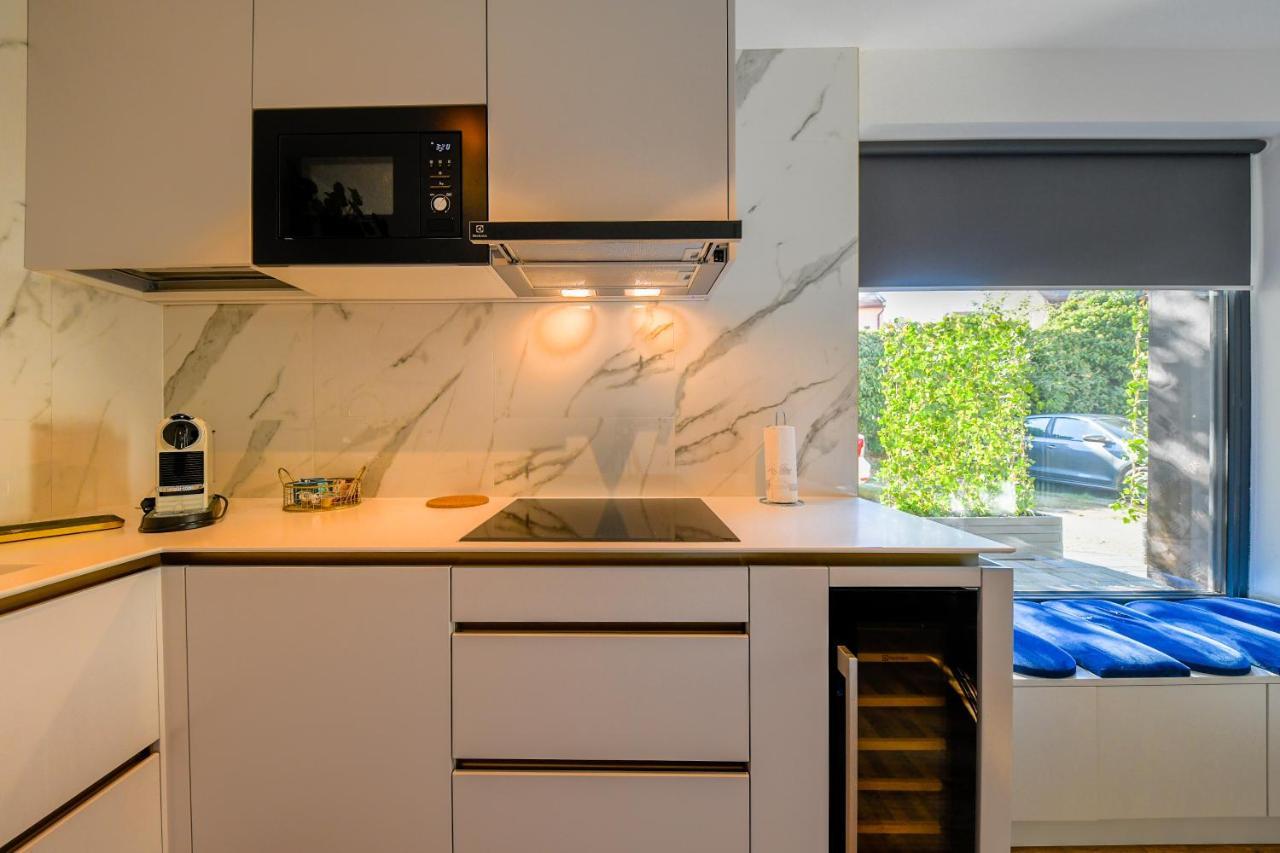Designer Apartment In The City Center Cluj-Napoca Eksteriør billede